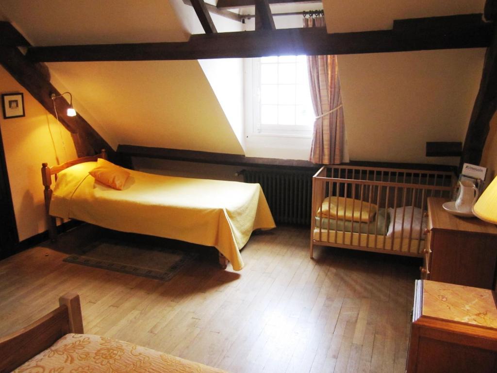 Bed and Breakfast La Croix Du Reh Châteauneuf-la-Forêt Habitación foto