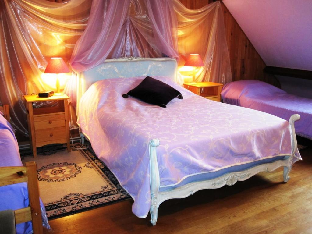 Bed and Breakfast La Croix Du Reh Châteauneuf-la-Forêt Habitación foto